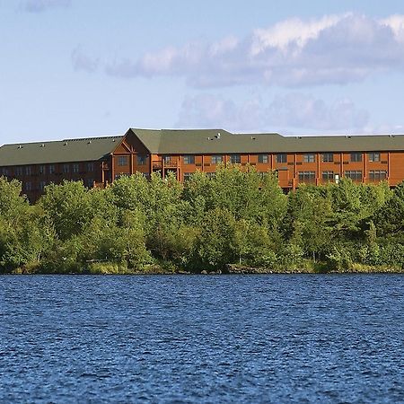 Grand Ely Lodge Екстериор снимка