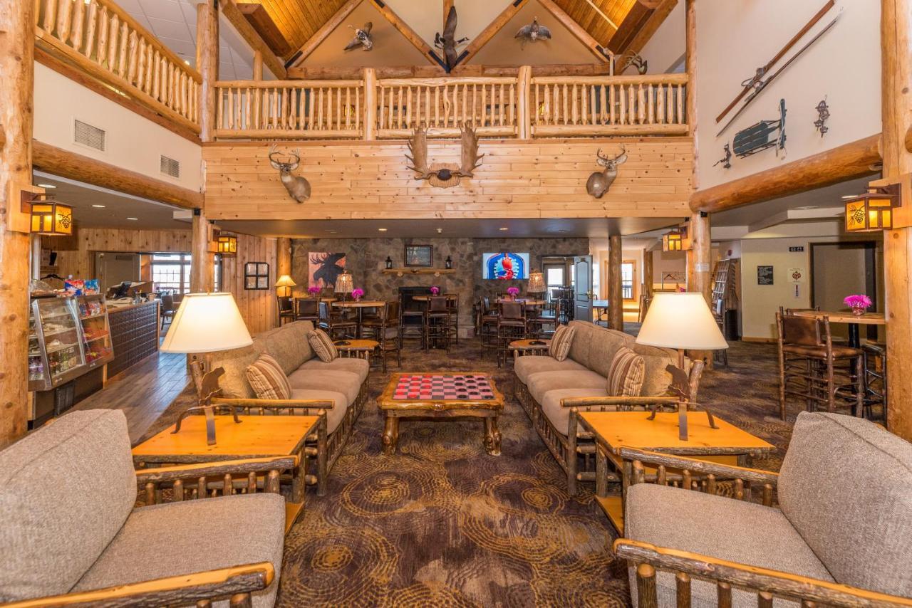 Grand Ely Lodge Екстериор снимка