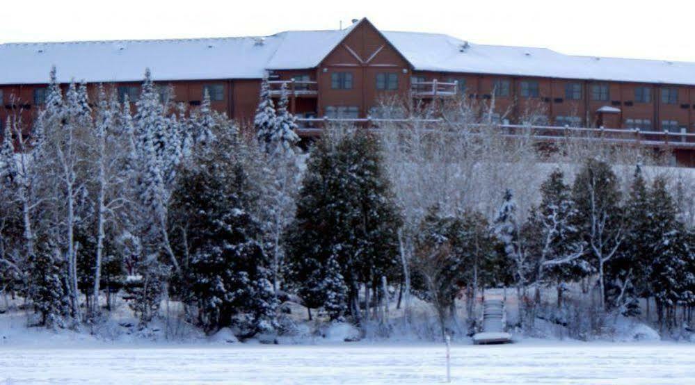 Grand Ely Lodge Екстериор снимка